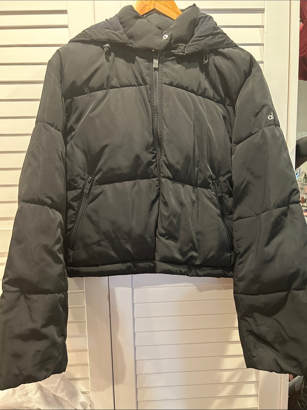 ALO Yoga Black Quilted Puffer Jacket with Hood